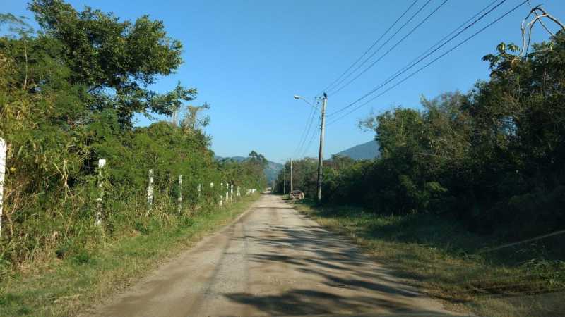 Conheça foto da rua do terreno terreno do imóvel - Terreno Multifamiliar à venda Vargem Grande, Rio de Janeiro - R$ 7.000.000 - PEMF00010 - 7 foto da rua do terreno terreno - Terreno Multifamiliar à venda Vargem Grande, Rio de Janeiro - R$ 7.000.000 - PEMF00010 - 7