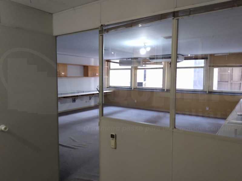 Conheça 5. do imóvel - Andar 210m² à venda Centro, Rio de Janeiro - R$ 850.000 - PEAN00001 - 8 5. - Andar 210m² à venda Centro, Rio de Janeiro - R$ 850.000 - PEAN00001 - 8