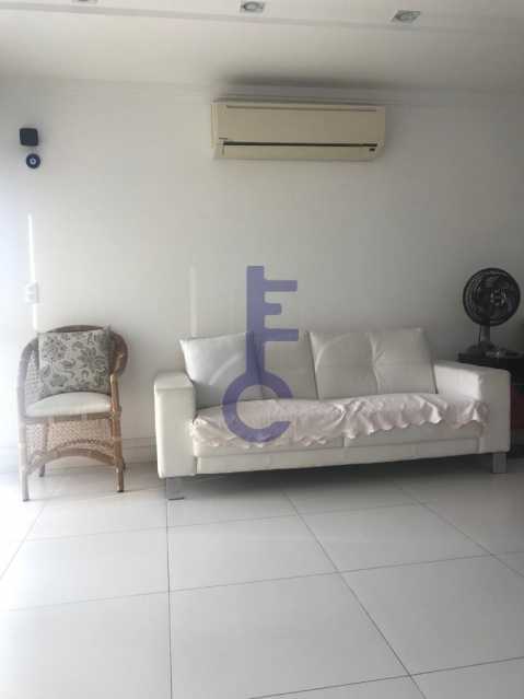 Conheça WhatsApp Image 2019-07-05 at 1 do imóvel - Cobertura Luxo Duplex - EC6155 - 15 WhatsApp Image 2019-07-05 at 1 - Cobertura Luxo Duplex - EC6155 - 15