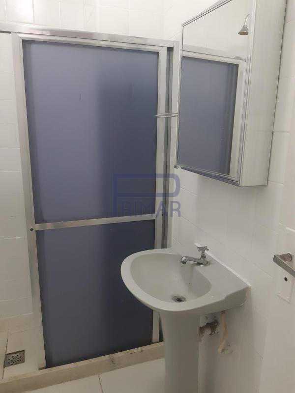 Conheça banheiro social do imóvel - Apartamento Para Alugar - Copacabana - Rio de Janeiro - RJ - MEAP20400 - 17 banheiro social - Apartamento Para Alugar - Copacabana - Rio de Janeiro - RJ - MEAP20400 - 17