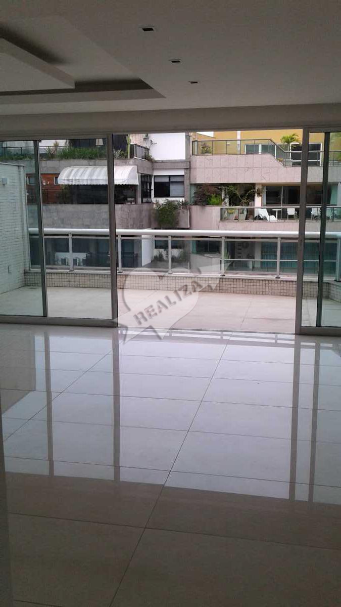 Conheça 20170520_103404 do imóvel - COBERTURA 350 METROS LEGALIZADA 4 QUARTOS 4 SUITES 4 VAGAS - BTCO40009 - 3 20170520_103404 - COBERTURA 350 METROS LEGALIZADA 4 QUARTOS 4 SUITES 4 VAGAS - BTCO40009 - 3