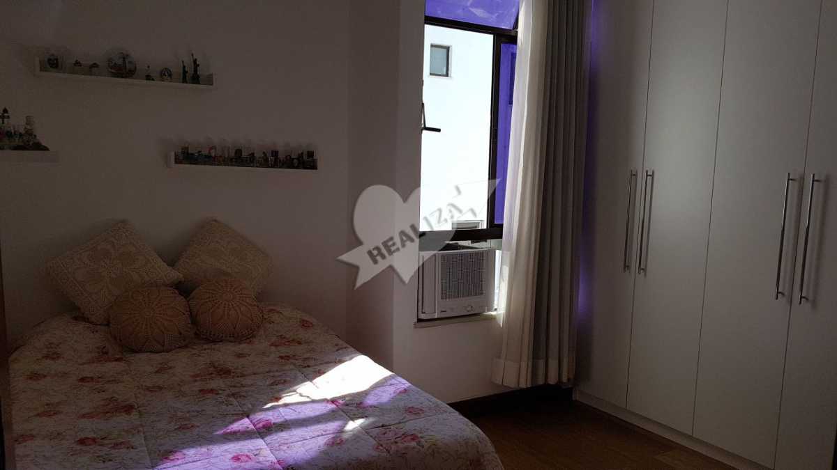 Conheça IMG-20171107-WA0025 do imóvel - COBERTURA JARDIM OCEANICO BARRA DA TIJUCA 4 QUARTOS 2 SUITES 2 VAGAS - BTCO40020 - 26 IMG-20171107-WA0025 - COBERTURA JARDIM OCEANICO BARRA DA TIJUCA 4 QUARTOS 2 SUITES 2 VAGAS - BTCO40020 - 26