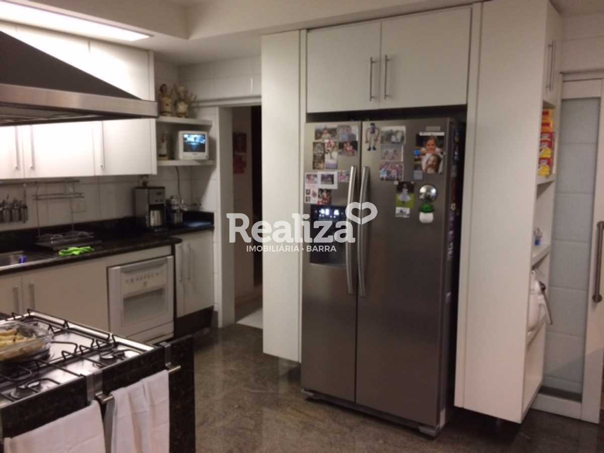Conheça 11_cozinha do imóvel - COBERTURA, 4 QUARTOS, 2 SUITES,QUADRA PRAIA, JARDIM OCEANICO,BARRA DA TIJUCA - BTCO40022 - 30 11_cozinha - COBERTURA, 4 QUARTOS, 2 SUITES,QUADRA PRAIA, JARDIM OCEANICO,BARRA DA TIJUCA - BTCO40022 - 30