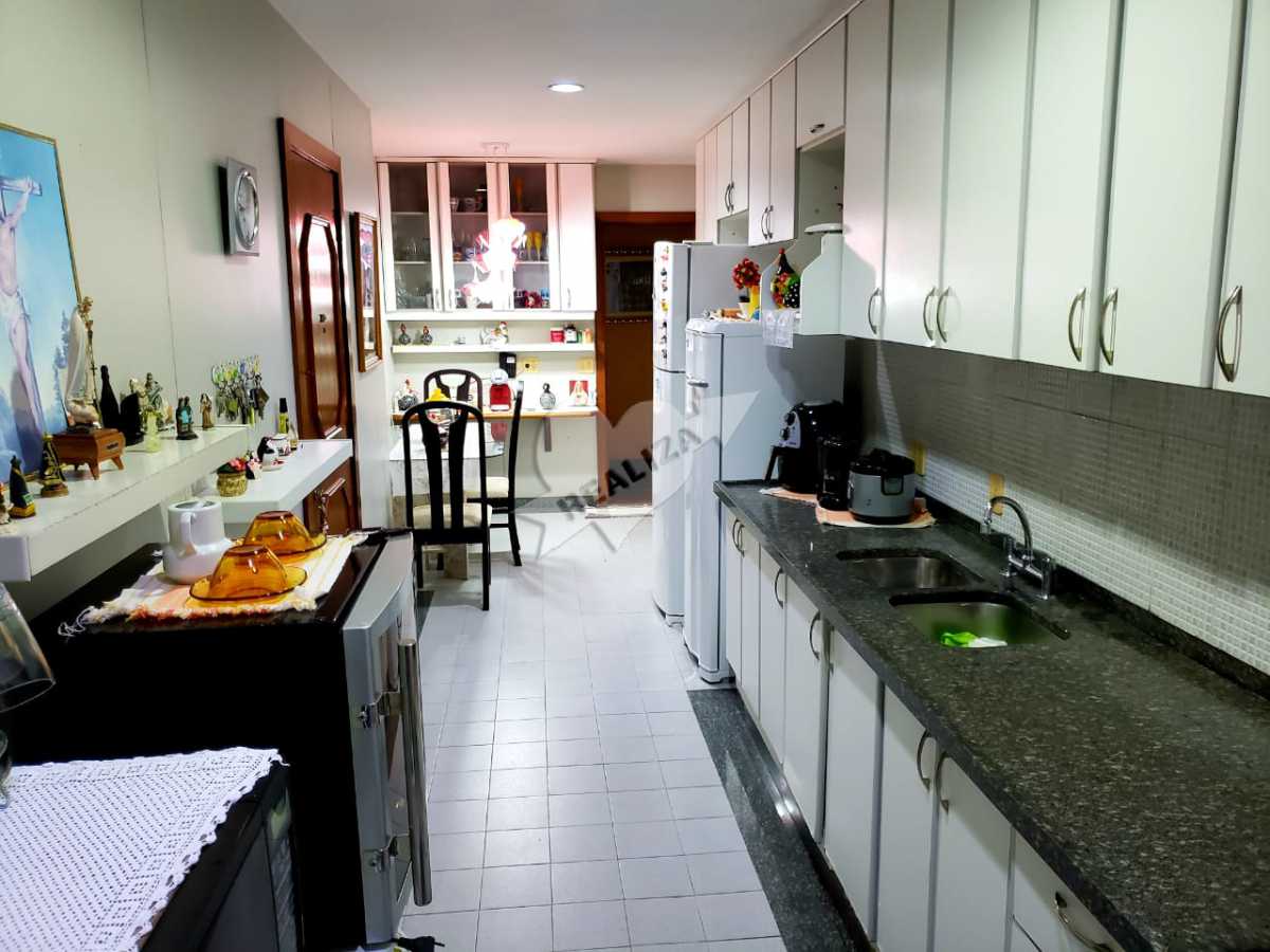 Conheça PHOTO-2018-09-26-11-58-11 1 do imóvel - APARTAMENTO, ORIGINAL 3 QUARTOS, 2 SUITES MASTER , 3 GARAGENS, BARRA DA TIJUCA, JARDIM OCEÂNICO - BTAP30124 - 6 PHOTO-2018-09-26-11-58-11 1 - APARTAMENTO, ORIGINAL 3 QUARTOS, 2 SUITES MASTER , 3 GARAGENS, BARRA DA TIJUCA, JARDIM OCEÂNICO - BTAP30124 - 6