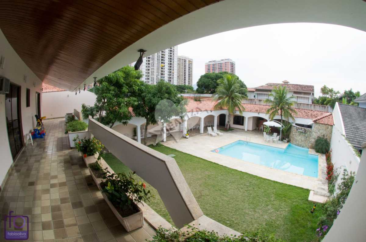 Conheça PHOTO-2019-05-28-11-02-57 1 do imóvel - CASA, 5 QUARTOS, 5 SUITES, 6 GARAGENS, BARRA DA TIJUCA, CONDOMINIO NOVO LEBLON - BTCN50034 - 6 PHOTO-2019-05-28-11-02-57 1 - CASA, 5 QUARTOS, 5 SUITES, 6 GARAGENS, BARRA DA TIJUCA, CONDOMINIO NOVO LEBLON - BTCN50034 - 6