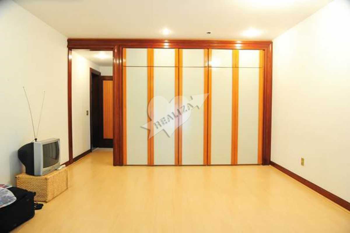 Conheça PHOTO-2019-05-28-11-03-00 do imóvel - CASA, 5 QUARTOS, 5 SUITES, 6 GARAGENS, BARRA DA TIJUCA, CONDOMINIO NOVO LEBLON - BTCN50034 - 19 PHOTO-2019-05-28-11-03-00 - CASA, 5 QUARTOS, 5 SUITES, 6 GARAGENS, BARRA DA TIJUCA, CONDOMINIO NOVO LEBLON - BTCN50034 - 19