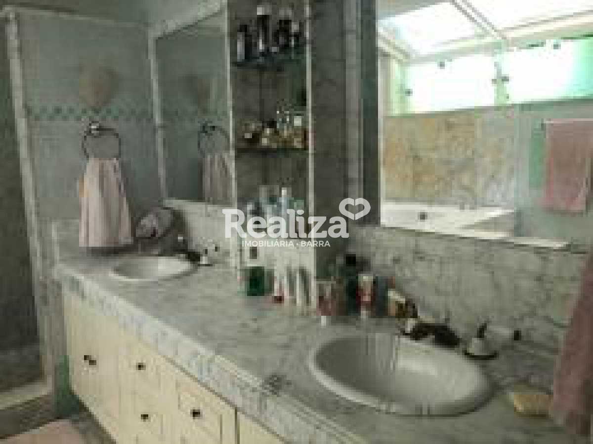 Conheça download 8 do imóvel - CASA GREENWOOD 671 METROS 4 QUARTS 4 SUITES 8 VAGAS - BTCN40068 - 24 download 8 - CASA GREENWOOD 671 METROS 4 QUARTS 4 SUITES 8 VAGAS - BTCN40068 - 24