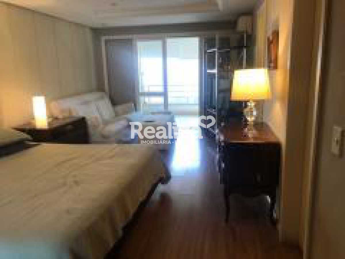 Conheça download 34 do imóvel - CASA GREENWOOD 671 METROS 4 QUARTS 4 SUITES 8 VAGAS - BTCN40068 - 23 download 34 - CASA GREENWOOD 671 METROS 4 QUARTS 4 SUITES 8 VAGAS - BTCN40068 - 23