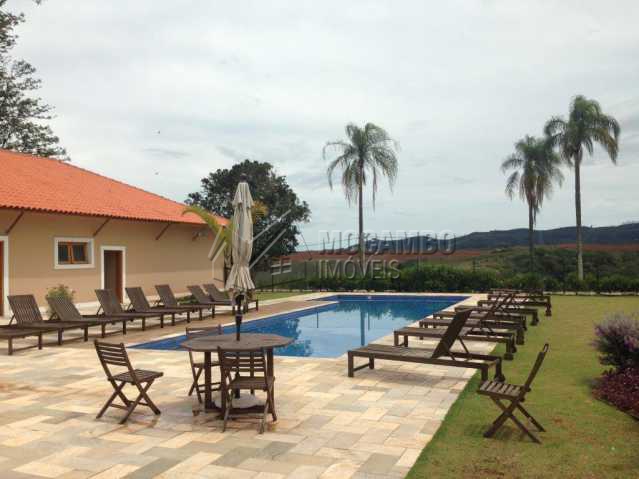 Conheça Piscina Condomínio Sete Lagos do empreendimento - Fachada - Condomínio Sete Lagos - 15 - 5 Piscina Condomínio Sete Lagos - Fachada - Condomínio Sete Lagos - 15 - 5