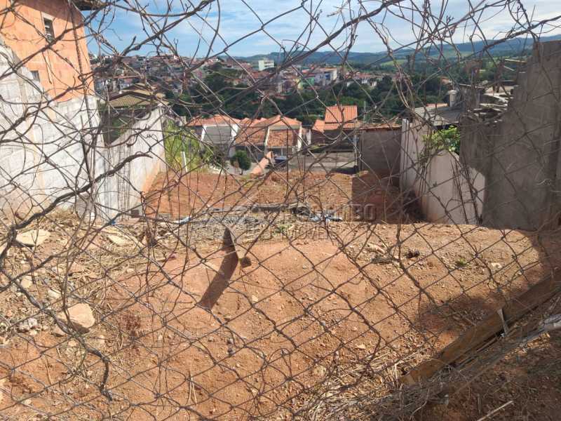 Conheça Frente Terreno do imóvel - Terreno 174m² à venda Itatiba,SP - R$ 140.000 - FCUF01438 - 4 Frente Terreno - Terreno 174m² à venda Itatiba,SP - R$ 140.000 - FCUF01438 - 4