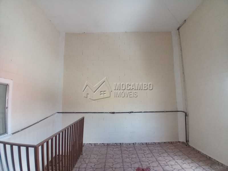 Conheça Sala 01 do imóvel - Galpão 257m² para alugar Itatiba,SP - R$ 2.500 - FCGA00188 - 7 Sala 01 - Galpão 257m² para alugar Itatiba,SP - R$ 2.500 - FCGA00188 - 7