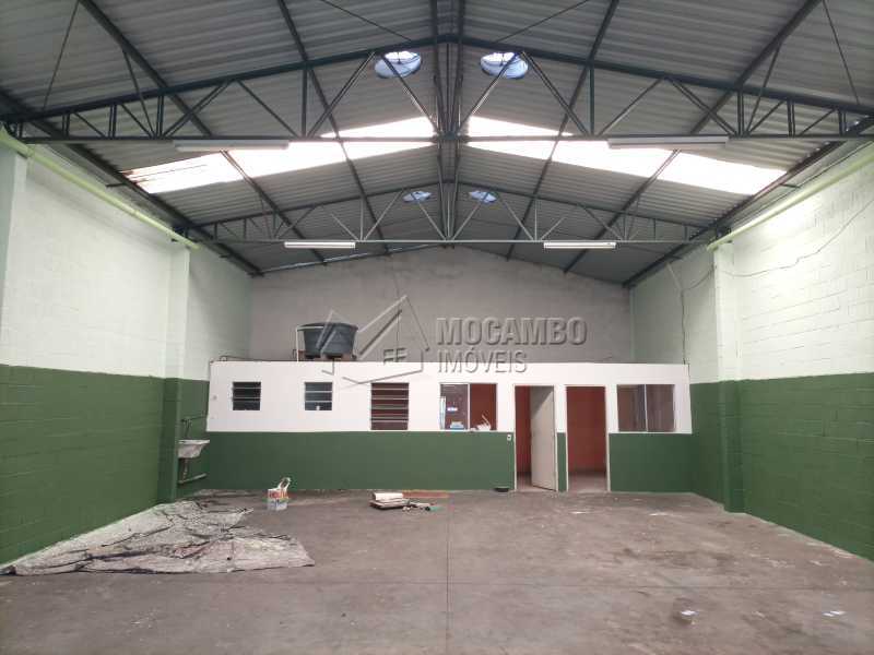Conheça Galpão do imóvel - Galpão 238m² para alugar Itatiba,SP - R$ 2.500 - FCGA00189 - 3 Galpão - Galpão 238m² para alugar Itatiba,SP - R$ 2.500 - FCGA00189 - 3
