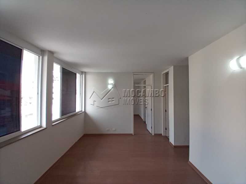 Conheça Sala 01 do imóvel - Casa 2 quartos para alugar Itatiba,SP Centro - R$ 4.000 - FCCA21470 - 5 Sala 01 - Casa 2 quartos para alugar Itatiba,SP Centro - R$ 4.000 - FCCA21470 - 5