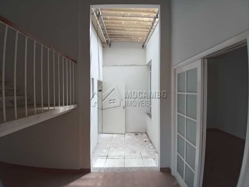 Conheça Sala 01 do imóvel - Casa 2 quartos para alugar Itatiba,SP Centro - R$ 4.000 - FCCA21470 - 6 Sala 01 - Casa 2 quartos para alugar Itatiba,SP Centro - R$ 4.000 - FCCA21470 - 6