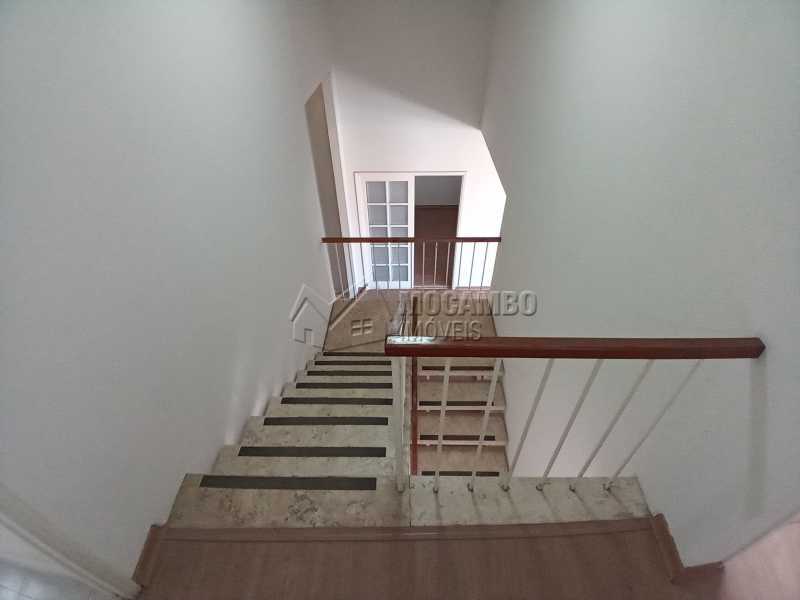 Conheça Escada de Acesso ao Piso Sup. do imóvel - Casa 2 quartos para alugar Itatiba,SP Centro - R$ 4.000 - FCCA21470 - 12 Escada de Acesso ao Piso Sup. - Casa 2 quartos para alugar Itatiba,SP Centro - R$ 4.000 - FCCA21470 - 12