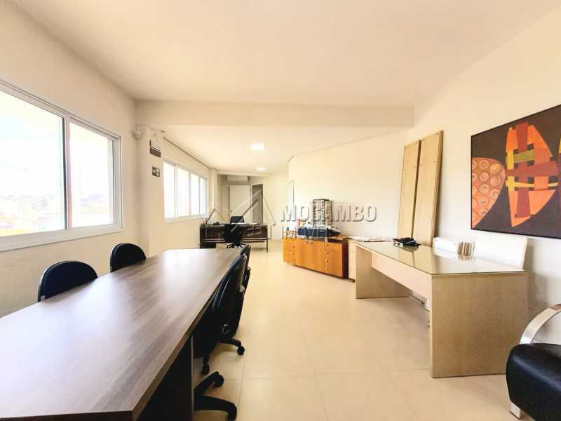 Conheça Sala Superior do imóvel - Sala Comercial 110m² para alugar Itatiba,SP - R$ 3.000 - FCSL00234 - 3 Sala Superior - Sala Comercial 110m² para alugar Itatiba,SP - R$ 3.000 - FCSL00234 - 3
