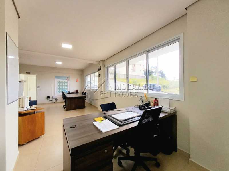 Conheça Sala Superior do imóvel - Sala Comercial 110m² para alugar Itatiba,SP - R$ 3.000 - FCSL00234 - 7 Sala Superior - Sala Comercial 110m² para alugar Itatiba,SP - R$ 3.000 - FCSL00234 - 7