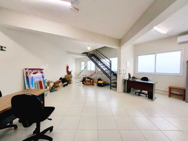 Conheça Sala Inferior do imóvel - Sala Comercial 110m² para alugar Itatiba,SP - R$ 3.000 - FCSL00234 - 12 Sala Inferior - Sala Comercial 110m² para alugar Itatiba,SP - R$ 3.000 - FCSL00234 - 12