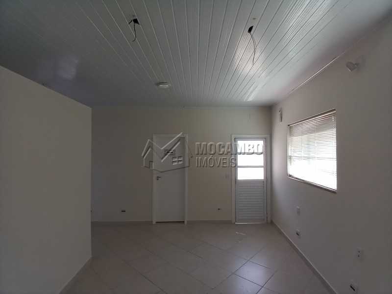 Conheça Sala 01 Piso Inf. do imóvel - Prédio 191m² para alugar Itatiba,SP - R$ 4.100 - FCPR00020 - 6 Sala 01 Piso Inf. - Prédio 191m² para alugar Itatiba,SP - R$ 4.100 - FCPR00020 - 6