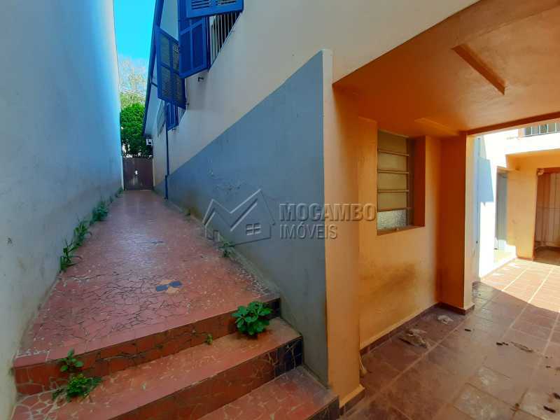 Conheça Corredor Lateral do imóvel - Casa 3 quartos à venda Itatiba,SP Centro - R$ 460.000 - FCCA31457 - 14 Corredor Lateral - Casa 3 quartos à venda Itatiba,SP Centro - R$ 460.000 - FCCA31457 - 14
