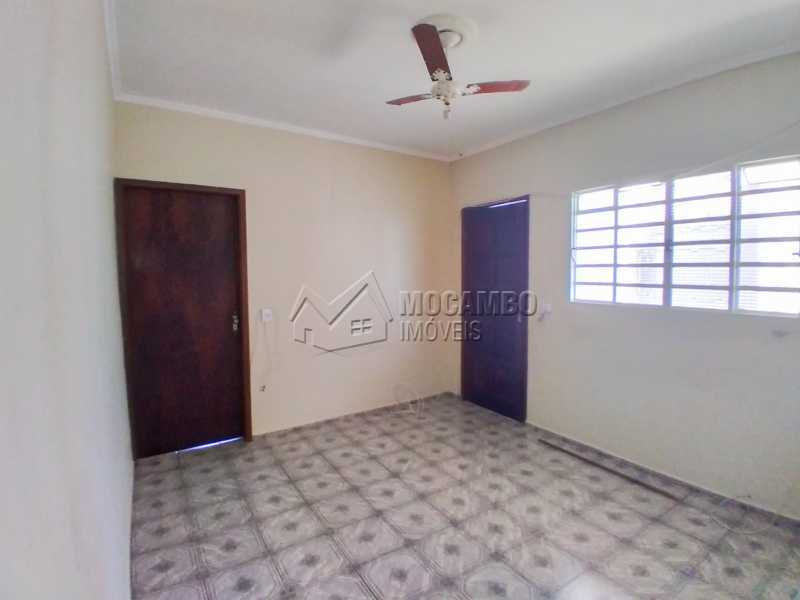 Conheça Sala do imóvel - Casa 2 quartos para alugar Itatiba,SP - R$ 1.100 - FCCA21473 - 3 Sala - Casa 2 quartos para alugar Itatiba,SP - R$ 1.100 - FCCA21473 - 3