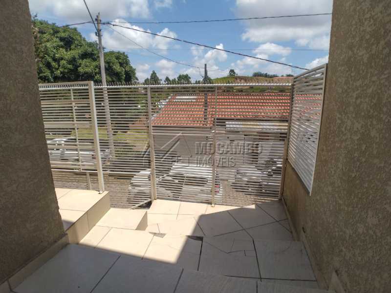 Conheça Entrada social do imóvel - Casa 3 quartos à venda Itatiba,SP Jardim Ipê - R$ 530.000 - FCCA31462 - 13 Entrada social - Casa 3 quartos à venda Itatiba,SP Jardim Ipê - R$ 530.000 - FCCA31462 - 13