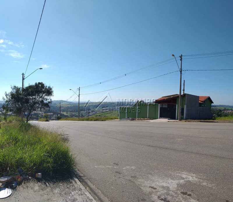 Conheça Rua do terreno do imóvel - Terreno 290m² à venda Itatiba,SP - R$ 120.000 - FCUF01453 - 5 Rua do terreno - Terreno 290m² à venda Itatiba,SP - R$ 120.000 - FCUF01453 - 5