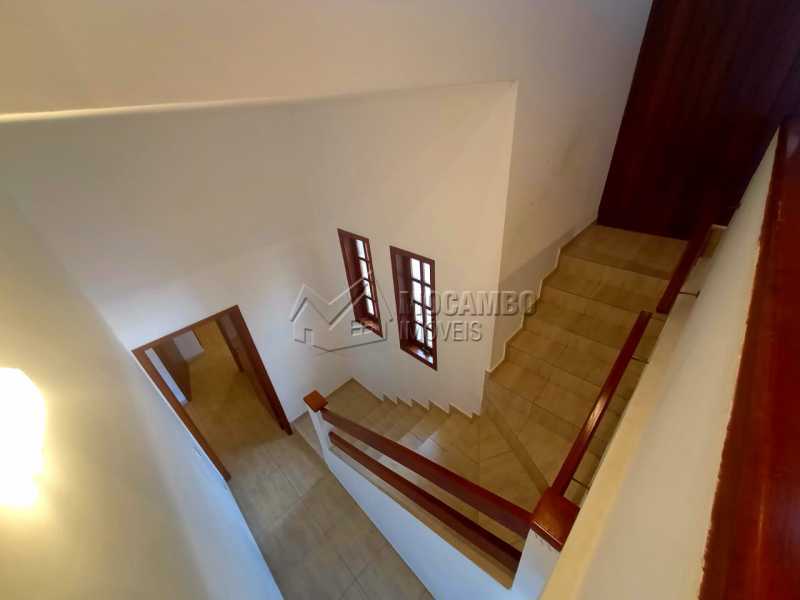 Conheça Acesso ao mezanino do imóvel - Casa 5 quartos para alugar Itatiba,SP - R$ 3.200 - FCCA50029 - 14 Acesso ao mezanino - Casa 5 quartos para alugar Itatiba,SP - R$ 3.200 - FCCA50029 - 14