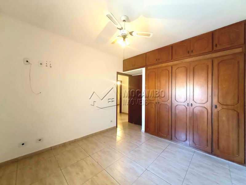 Conheça Quarto 01 do imóvel - Casa 5 quartos para alugar Itatiba,SP - R$ 3.200 - FCCA50029 - 20 Quarto 01 - Casa 5 quartos para alugar Itatiba,SP - R$ 3.200 - FCCA50029 - 20
