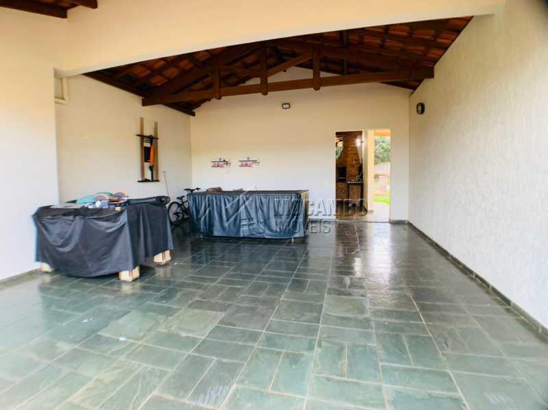 Conheça Garagem do imóvel - Casa 3 quartos à venda Itatiba,SP - R$ 850.000 - FCCA31464 - 20 Garagem - Casa 3 quartos à venda Itatiba,SP - R$ 850.000 - FCCA31464 - 20