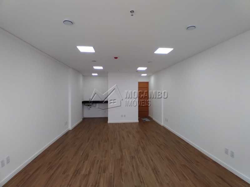 Conheça Sala do imóvel - Sala Comercial 36m² para alugar Itatiba,SP - R$ 1.200 - FCSL00237 - 3 Sala - Sala Comercial 36m² para alugar Itatiba,SP - R$ 1.200 - FCSL00237 - 3