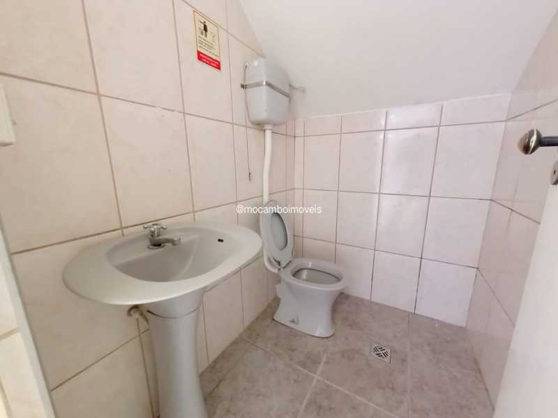 Conheça Banheiro social 01 do imóvel - Galpão 180m² para alugar Itatiba,SP - R$ 4.000 - FCGA00193 - 9 Banheiro social 01 - Galpão 180m² para alugar Itatiba,SP - R$ 4.000 - FCGA00193 - 9