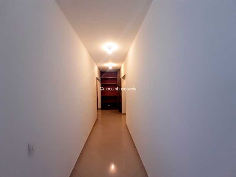 Conheça Acesso aos dormitórios do imóvel - Casa em Condomínio 4 quartos à venda Itatiba,SP - R$ 2.700.000 - FCCN40186 - 9 Acesso aos dormitórios - Casa em Condomínio 4 quartos à venda Itatiba,SP - R$ 2.700.000 - FCCN40186 - 9