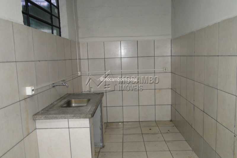 Conheça Cozinha do imóvel - Galpão 540m² para alugar Itatiba,SP - R$ 3.000 - FCGA00195 - 12 Cozinha - Galpão 540m² para alugar Itatiba,SP - R$ 3.000 - FCGA00195 - 12
