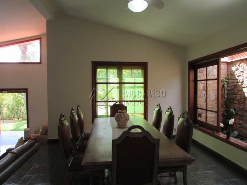 Conheça Sala de Jantar do imóvel - Casa À Venda no Condomínio Ville Chamonix - Jardim Nossa Senhora das Graças - Itatiba - SP - FCCN40033 - 12 Sala de Jantar - Casa À Venda no Condomínio Ville Chamonix - Jardim Nossa Senhora das Graças - Itatiba - SP - FCCN40033 - 12
