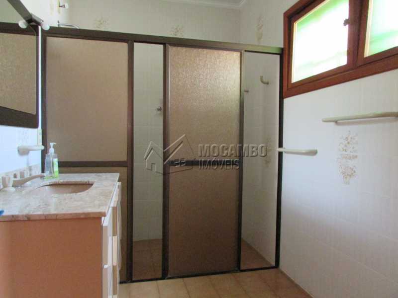 Conheça Banheiro Suíte do imóvel - Casa À Venda no Condomínio Ville Chamonix - Jardim Nossa Senhora das Graças - Itatiba - SP - FCCN40033 - 17 Banheiro Suíte - Casa À Venda no Condomínio Ville Chamonix - Jardim Nossa Senhora das Graças - Itatiba - SP - FCCN40033 - 17