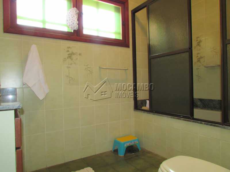 Conheça Banheiro Suíte do imóvel - Casa À Venda no Condomínio Ville Chamonix - Jardim Nossa Senhora das Graças - Itatiba - SP - FCCN40033 - 19 Banheiro Suíte - Casa À Venda no Condomínio Ville Chamonix - Jardim Nossa Senhora das Graças - Itatiba - SP - FCCN40033 - 19