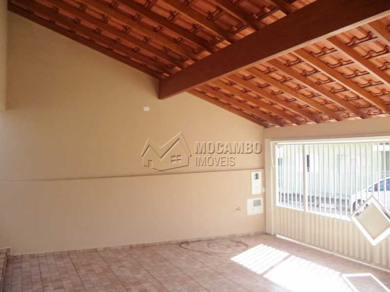 Conheça Garagem coberta para 2 carrros do imóvel - Casa 3 quartos à venda Itatiba,SP - R$ 520.000 - FCCA30345 - 1 Garagem coberta para 2 carrros - Casa 3 quartos à venda Itatiba,SP - R$ 520.000 - FCCA30345 - 1