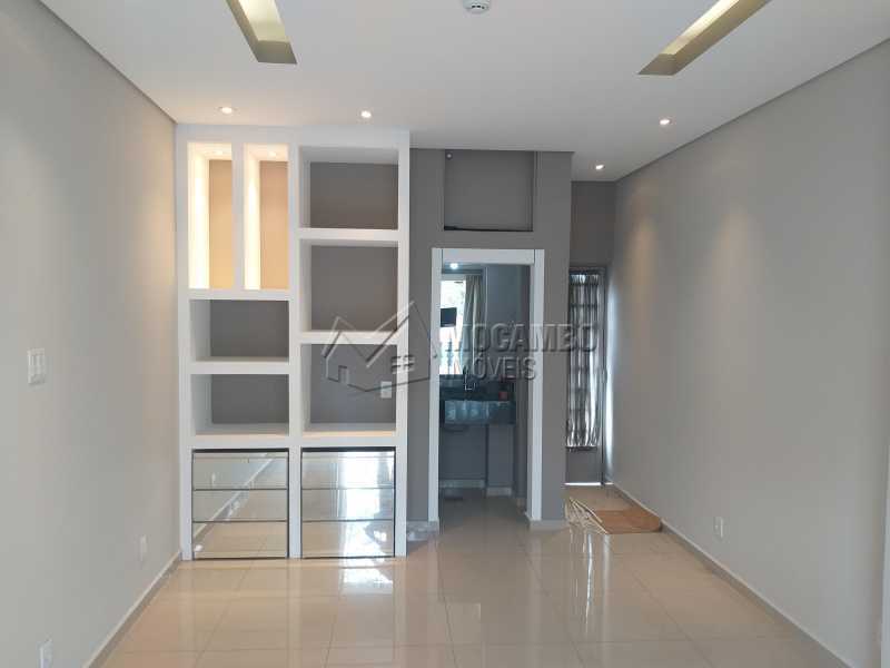 Conheça Sala do imóvel - Sala Comercial Condomínio Edifício Santa Rosa, Itatiba, Centro, SP Para Alugar, 50m² - FCSL00042 - 1 Sala - Sala Comercial Condomínio Edifício Santa Rosa, Itatiba, Centro, SP Para Alugar, 50m² - FCSL00042 - 1