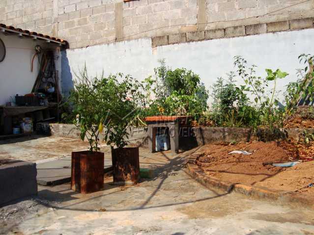 Conheça Quintal do imóvel - Casa 3 quartos à venda Itatiba,SP - R$ 420.000 - FCCA30549 - 13 Quintal - Casa 3 quartos à venda Itatiba,SP - R$ 420.000 - FCCA30549 - 13