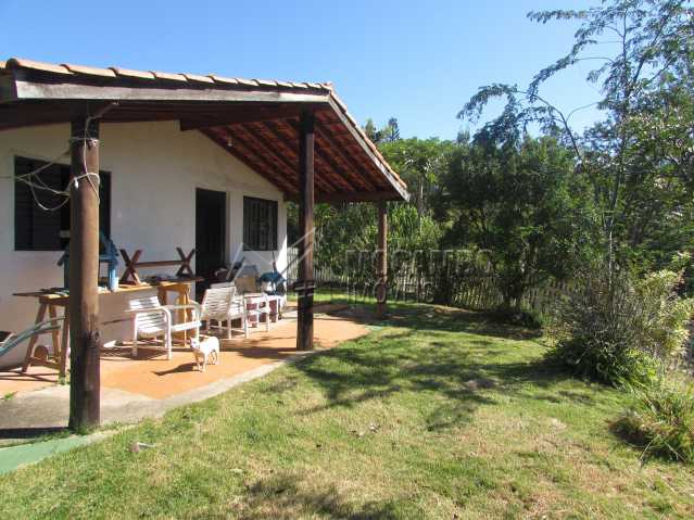 Conheça Casa principal do imóvel - Sítio 30000m² à venda Itatiba,SP - R$ 850.000 - FCSI20003 - 5 Casa principal - Sítio 30000m² à venda Itatiba,SP - R$ 850.000 - FCSI20003 - 5