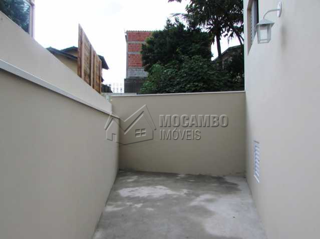 Conheça Quintal do imóvel - Casa Itatiba, Jardim México, SP À Venda, 2 Quartos, 98m² - FCCA20448 - 13 Quintal - Casa Itatiba, Jardim México, SP À Venda, 2 Quartos, 98m² - FCCA20448 - 13