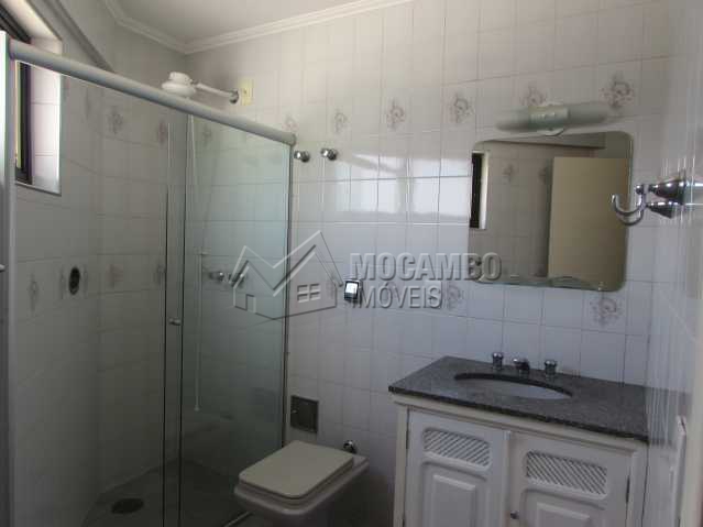 Conheça Banheiro da suíte do imóvel - Apartamento Condomínio Edifício José Carbonari, Itatiba, Centro, SP À Venda, 3 Quartos, 120m² - FCAP30230 - 10 Banheiro da suíte - Apartamento Condomínio Edifício José Carbonari, Itatiba, Centro, SP À Venda, 3 Quartos, 120m² - FCAP30230 - 10