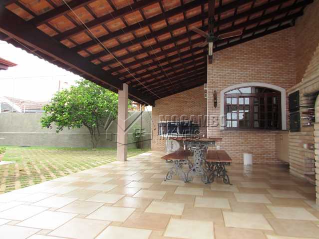 Conheça Salão Festas do imóvel - Casa em Condomínio Parque São Gabriel, Itatiba, Bairro Itapema, SP À Venda, 4 Quartos, 480m² - FCCN40036 - 29 Salão Festas - Casa em Condomínio Parque São Gabriel, Itatiba, Bairro Itapema, SP À Venda, 4 Quartos, 480m² - FCCN40036 - 29