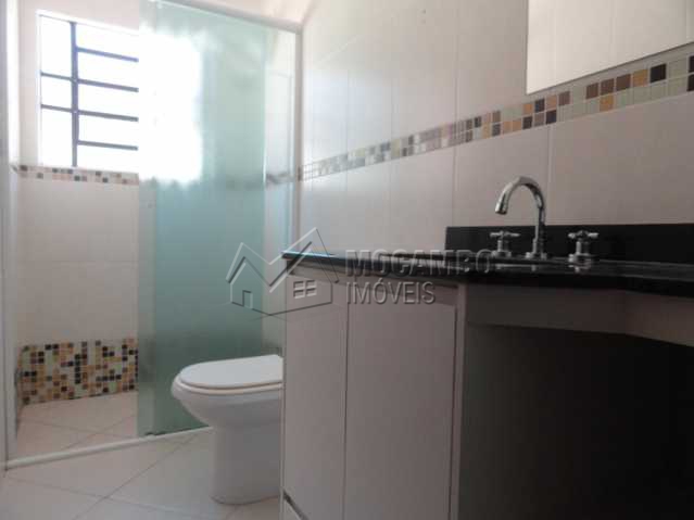 Conheça Banheiro Social do imóvel - Apartamento 2 Quartos Para Alugar Itatiba,SP - R$ 800 - FCAP20282 - 12 Banheiro Social - Apartamento 2 Quartos Para Alugar Itatiba,SP - R$ 800 - FCAP20282 - 12