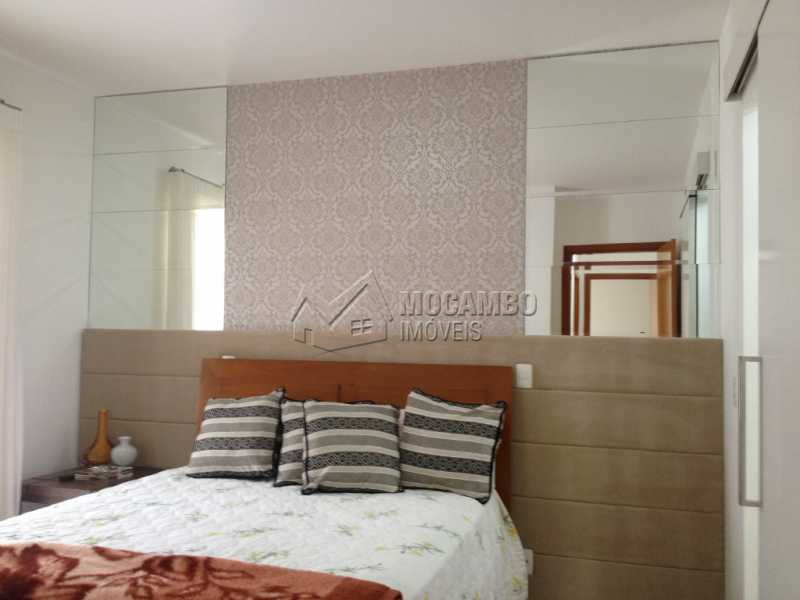 Conheça Suíte com Closet do imóvel - Apartamento Condomínio Edifício Raritá, Avenida Prudente de Moraes,Itatiba, Centro,Vila Santa Cruz, SP À Venda, 3 Quartos, 120m² - FCAP30270 - 13 Suíte com Closet - Apartamento Condomínio Edifício Raritá, Avenida Prudente de Moraes,Itatiba, Centro,Vila Santa Cruz, SP À Venda, 3 Quartos, 120m² - FCAP30270 - 13