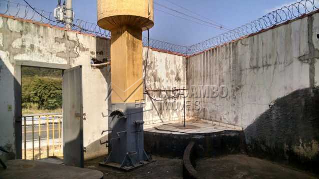 Conheça Caixa d´água 2000 litros do imóvel - Galpão 500m² Para Alugar Itatiba,SP - R$ 3.500 - FCGA00072 - 6 Caixa d´água 2000 litros - Galpão 500m² Para Alugar Itatiba,SP - R$ 3.500 - FCGA00072 - 6