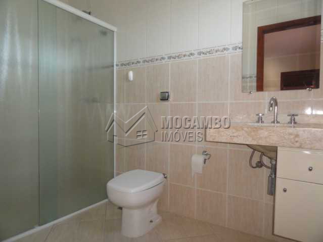 Conheça Banheiro Suíte do imóvel - Casa em Condomínio Cachoeiras do Imaratá, Itatiba, Real Parque Dom Pedro I, SP À Venda, 3 Quartos, 570m² - FCCN30144 - 17 Banheiro Suíte - Casa em Condomínio Cachoeiras do Imaratá, Itatiba, Real Parque Dom Pedro I, SP À Venda, 3 Quartos, 570m² - FCCN30144 - 17