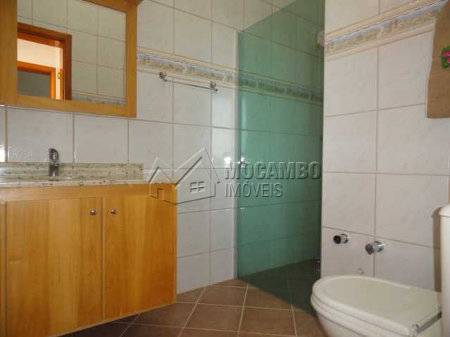 Conheça Banheiro de Apoio do imóvel - Casa em Condomínio Cachoeiras do Imaratá, Itatiba, Real Parque Dom Pedro I, SP À Venda, 3 Quartos, 570m² - FCCN30144 - 24 Banheiro de Apoio - Casa em Condomínio Cachoeiras do Imaratá, Itatiba, Real Parque Dom Pedro I, SP À Venda, 3 Quartos, 570m² - FCCN30144 - 24