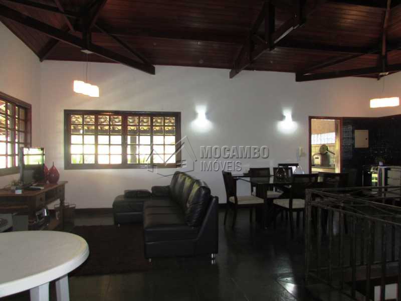 Conheça Sala do imóvel - Chácara À Venda - Bragança Paulista - SP - Portal São Marcelo - FCCH20033 - 19 Sala - Chácara À Venda - Bragança Paulista - SP - Portal São Marcelo - FCCH20033 - 19